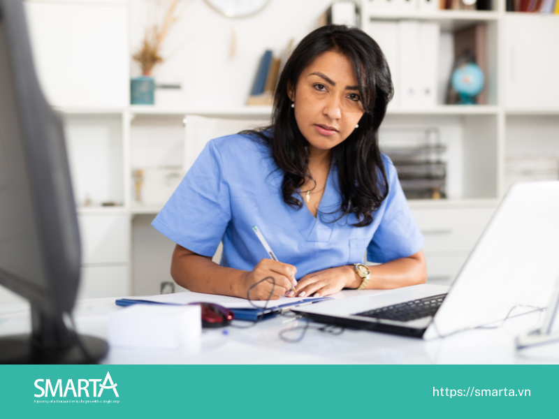 Y tá đã đăng ký (Registered Nurse)