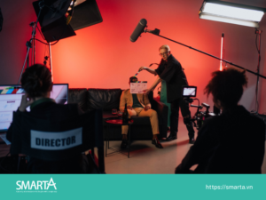 Nhà sản xuất và đạo diễn (Producers and Directors)